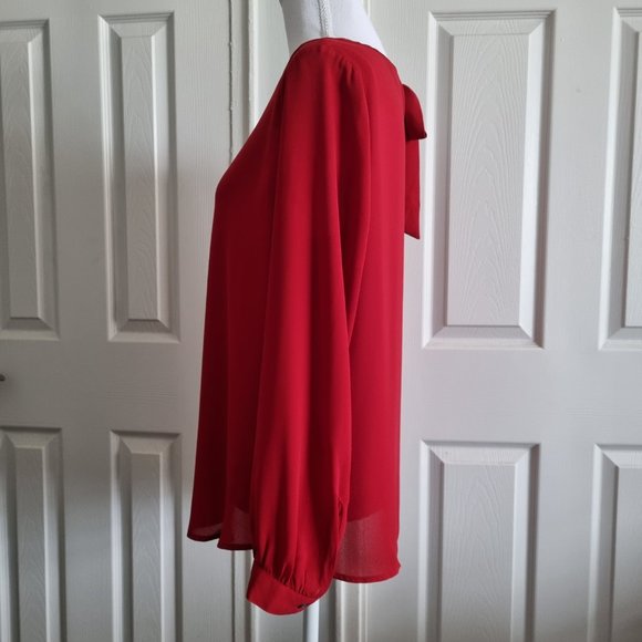 LOFT Ann Taylor Red Back Tie Blouse Size M Petite - Picture 2 of 6
